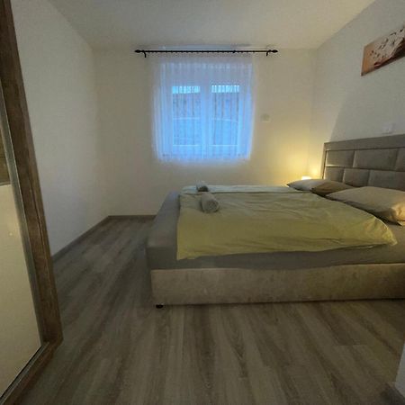Apartma Dzana Zaga المظهر الخارجي الصورة