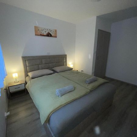 Apartma Dzana Zaga المظهر الخارجي الصورة