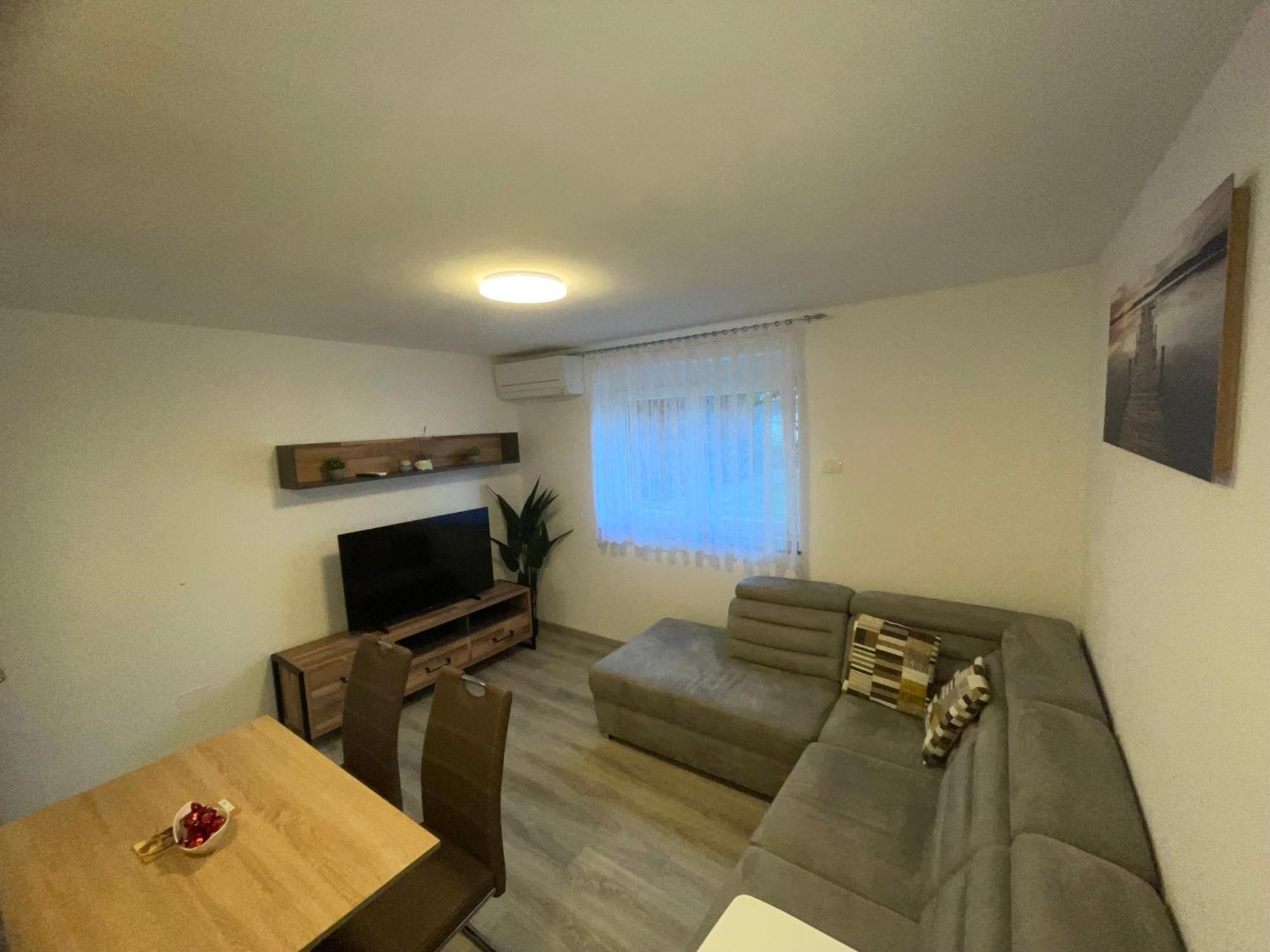 Apartma Dzana Zaga المظهر الخارجي الصورة